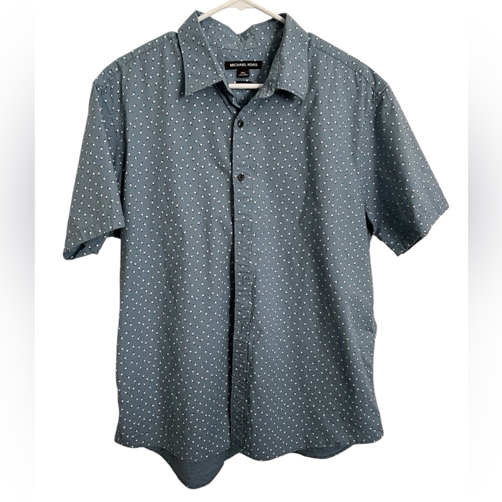 Michael Kors Men’s XXL Chambray Blue with White Floral Short Sleeve Dress Shirt